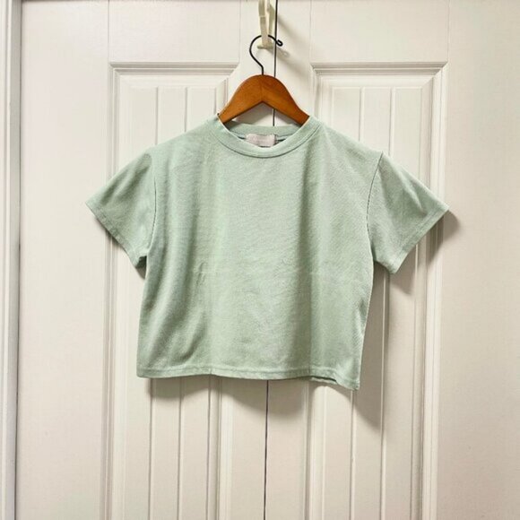 Naning9 Cropped Tee Sage Green - Picture 1 of 11